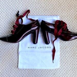 👠 NWT Marc Jacobs Collection couture Color of the season
